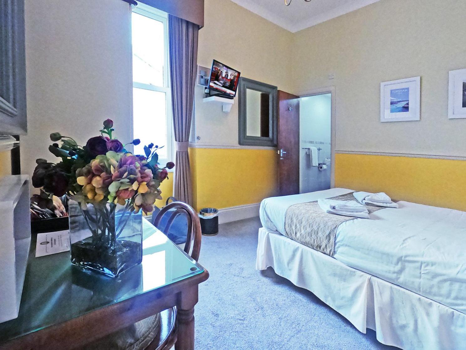 Riviera Lodge Hotel Torquay Εξωτερικό φωτογραφία