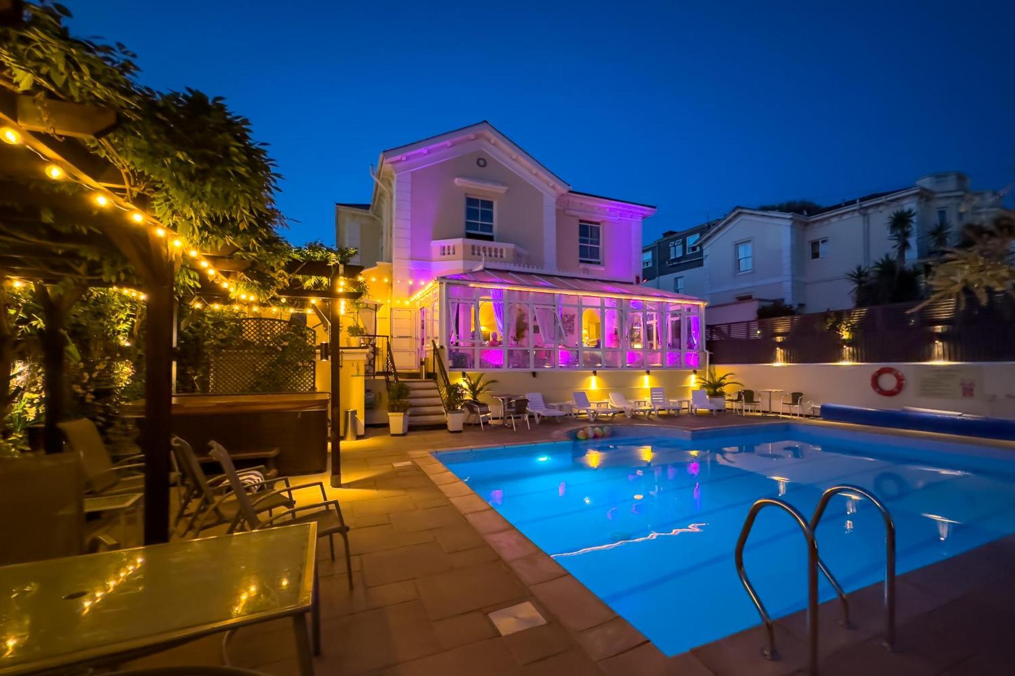 Riviera Lodge Hotel Torquay Εξωτερικό φωτογραφία