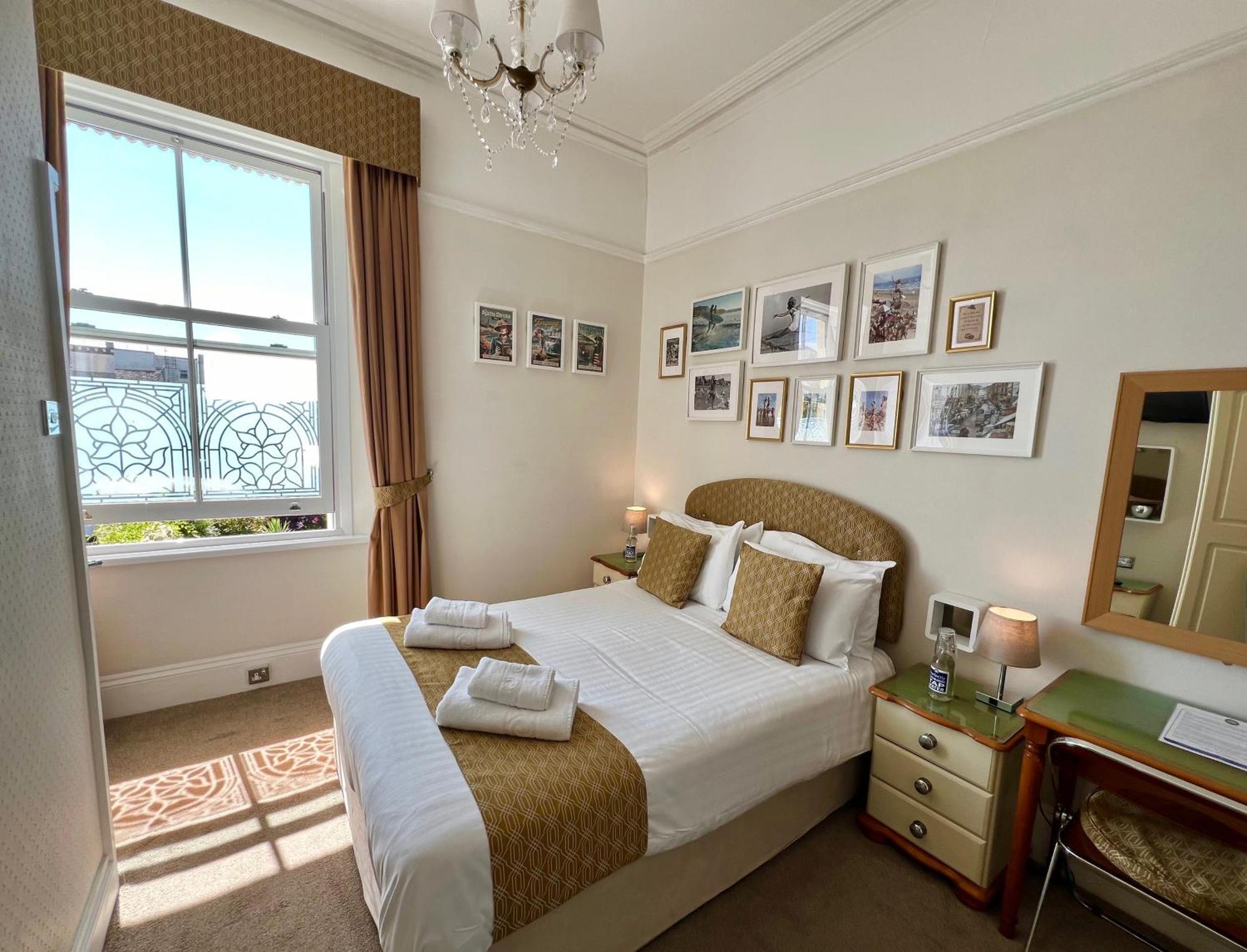Riviera Lodge Hotel Torquay Εξωτερικό φωτογραφία