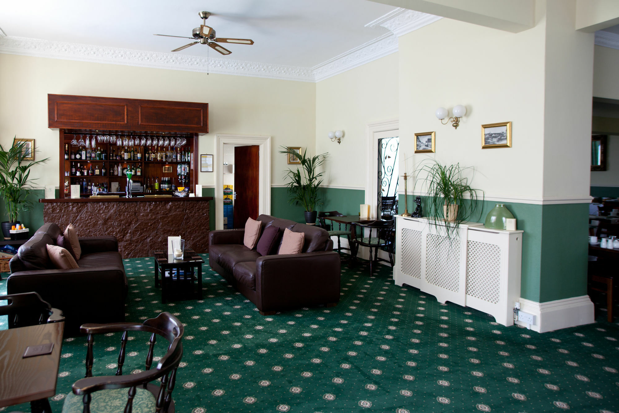 Riviera Lodge Hotel Torquay Εξωτερικό φωτογραφία
